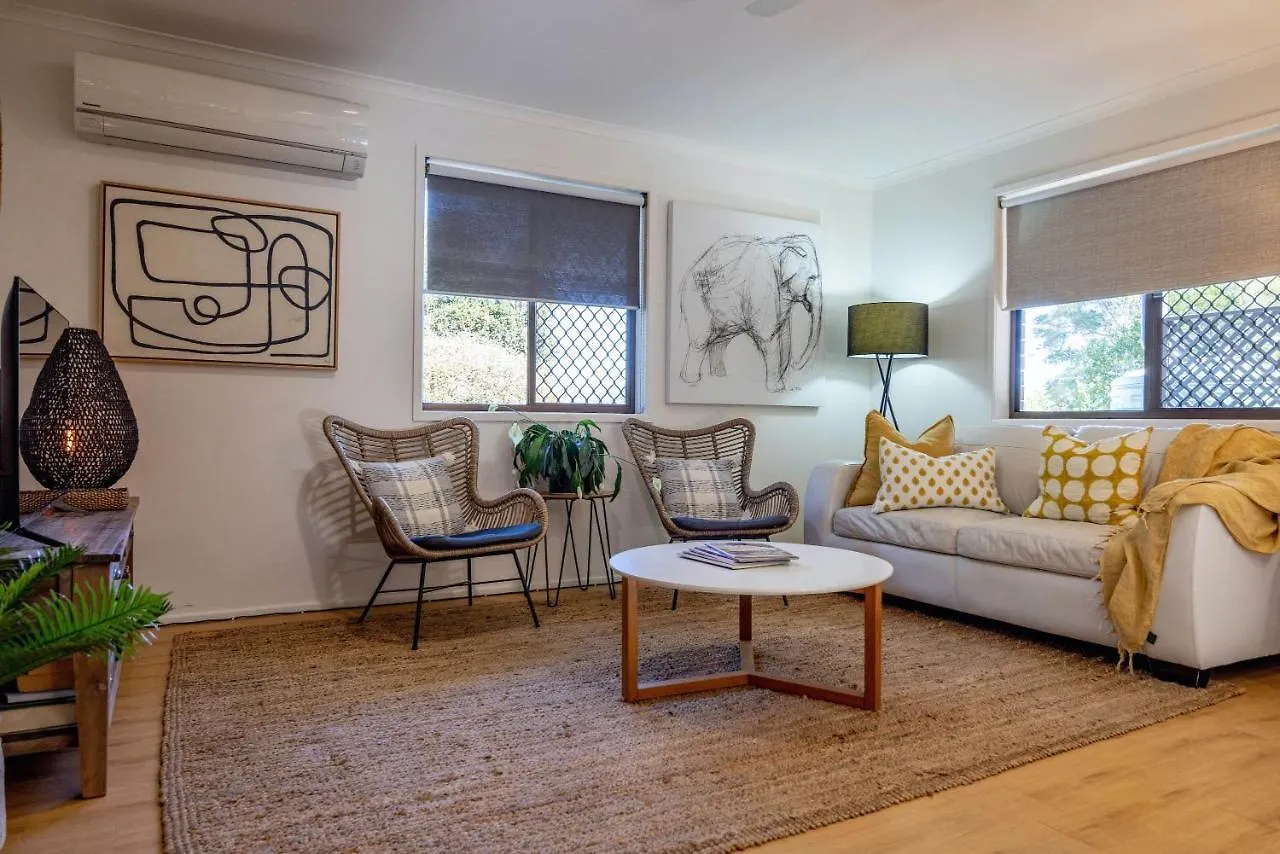 Holiday home Teak Street Retreat - Ultimate Comfort Steps To Maleny Main Street